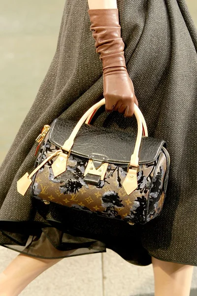 Look 35